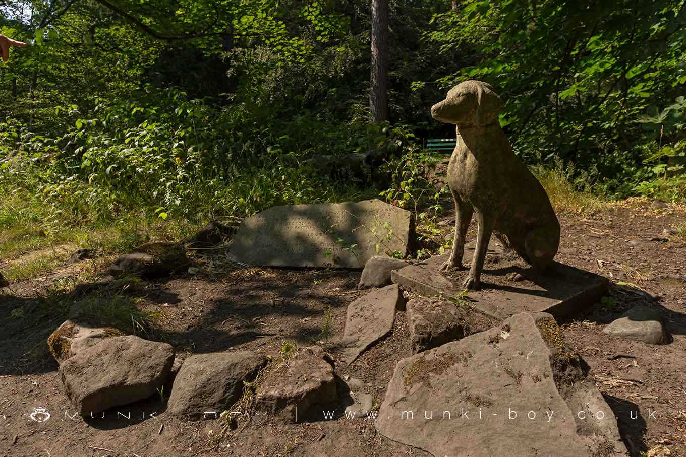 Historic Monuments in Duxbury Woods