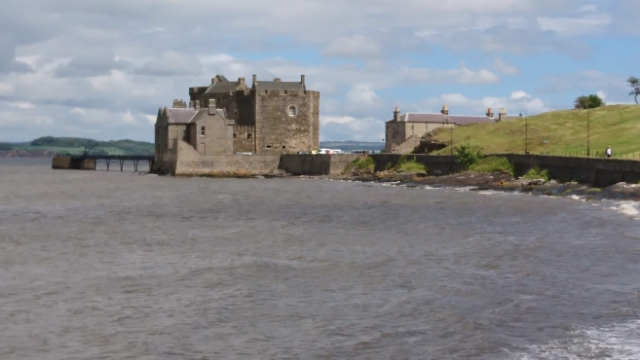 Castles in Linlithgow