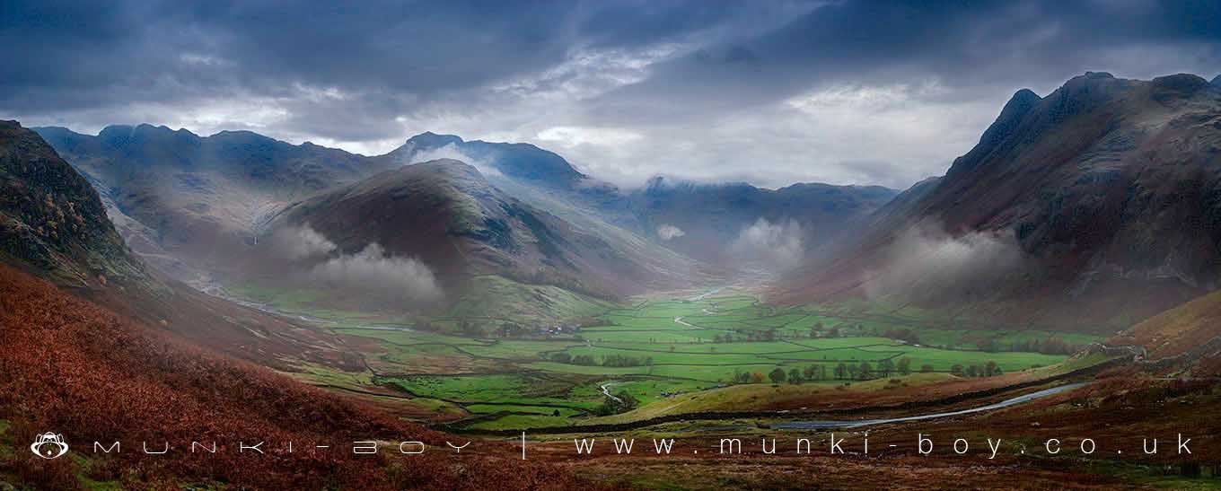 Great Langdale Valley by munki-boy