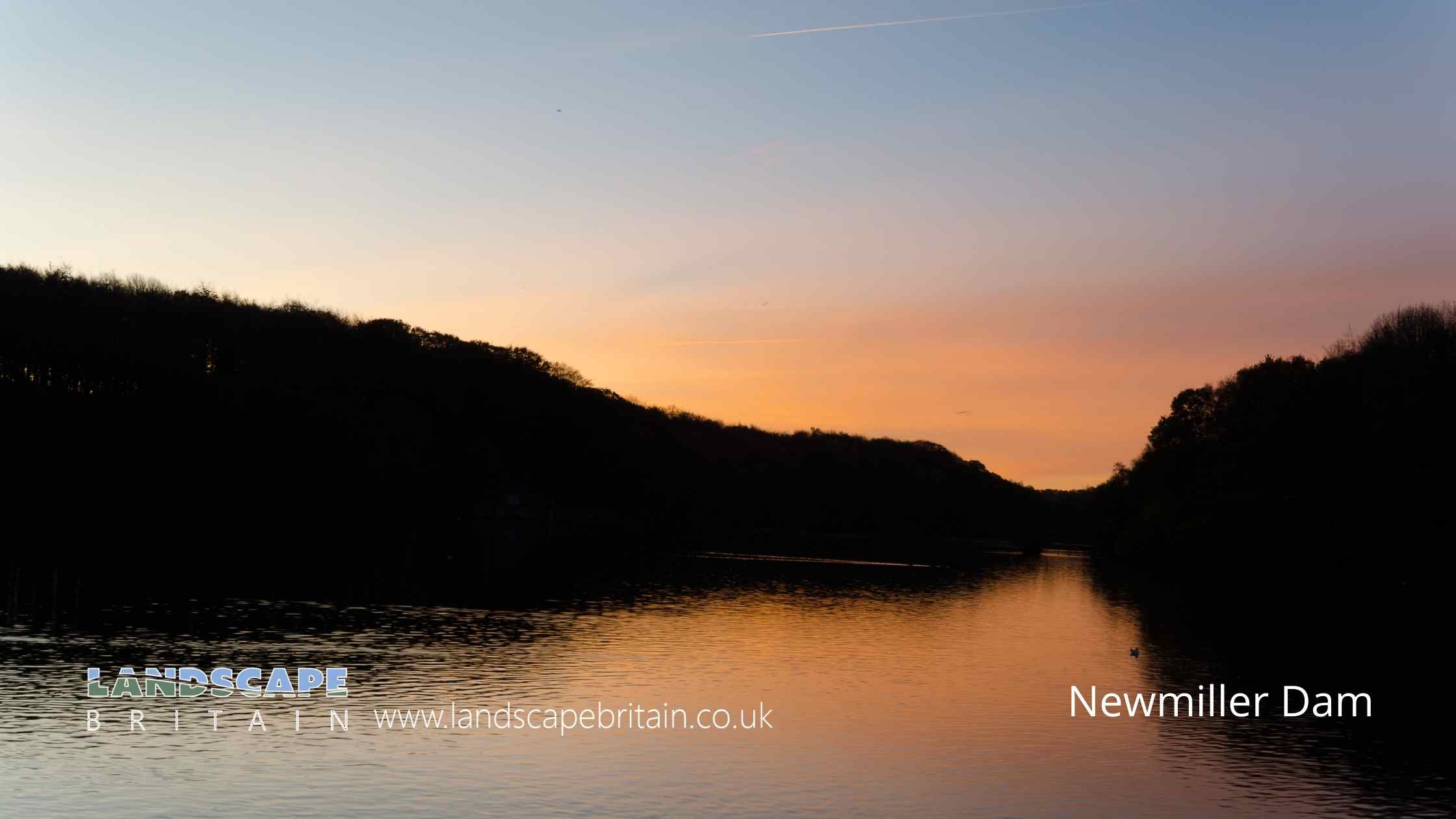 Lakes in Newmillerdam Country Park