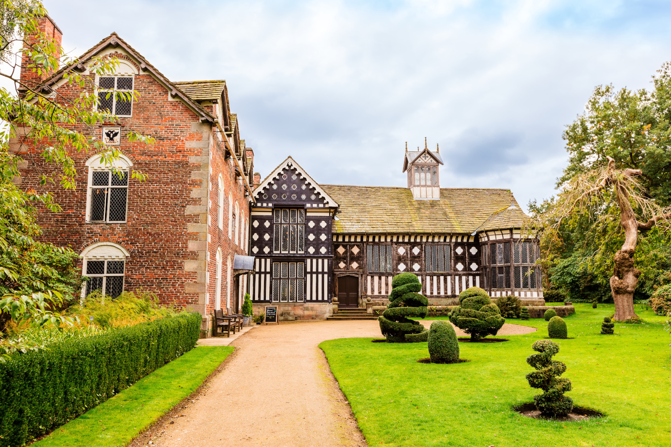 Historic Buildings in Ormskirk